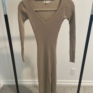 Vintage Tan Long Sleeve Ribbed Dress